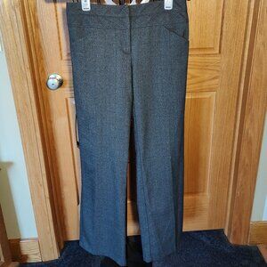 Amywear black & gray plaid dress pants, excellent used condition, size 9